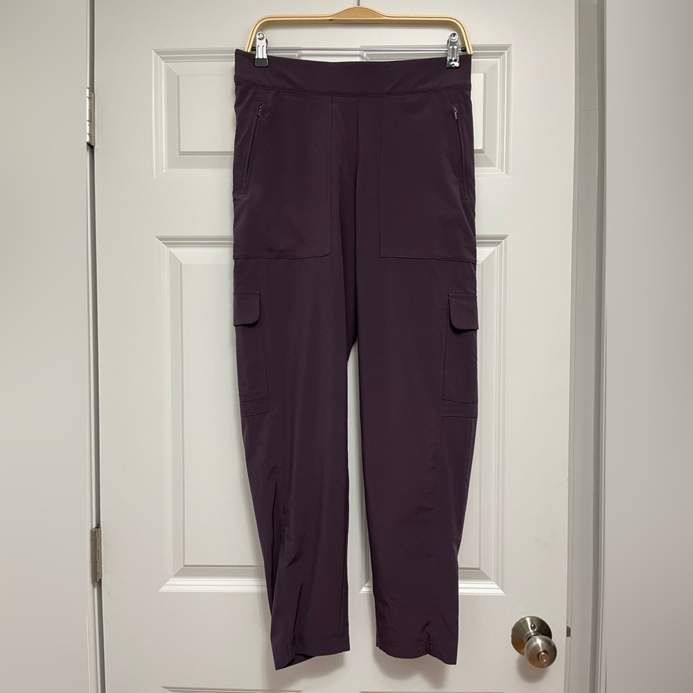 Athleta Chelsea Cargo Lined Pants, Size 8, Eggplant